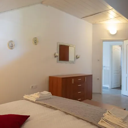 Apartman Ivka Rakovica Exterior photo