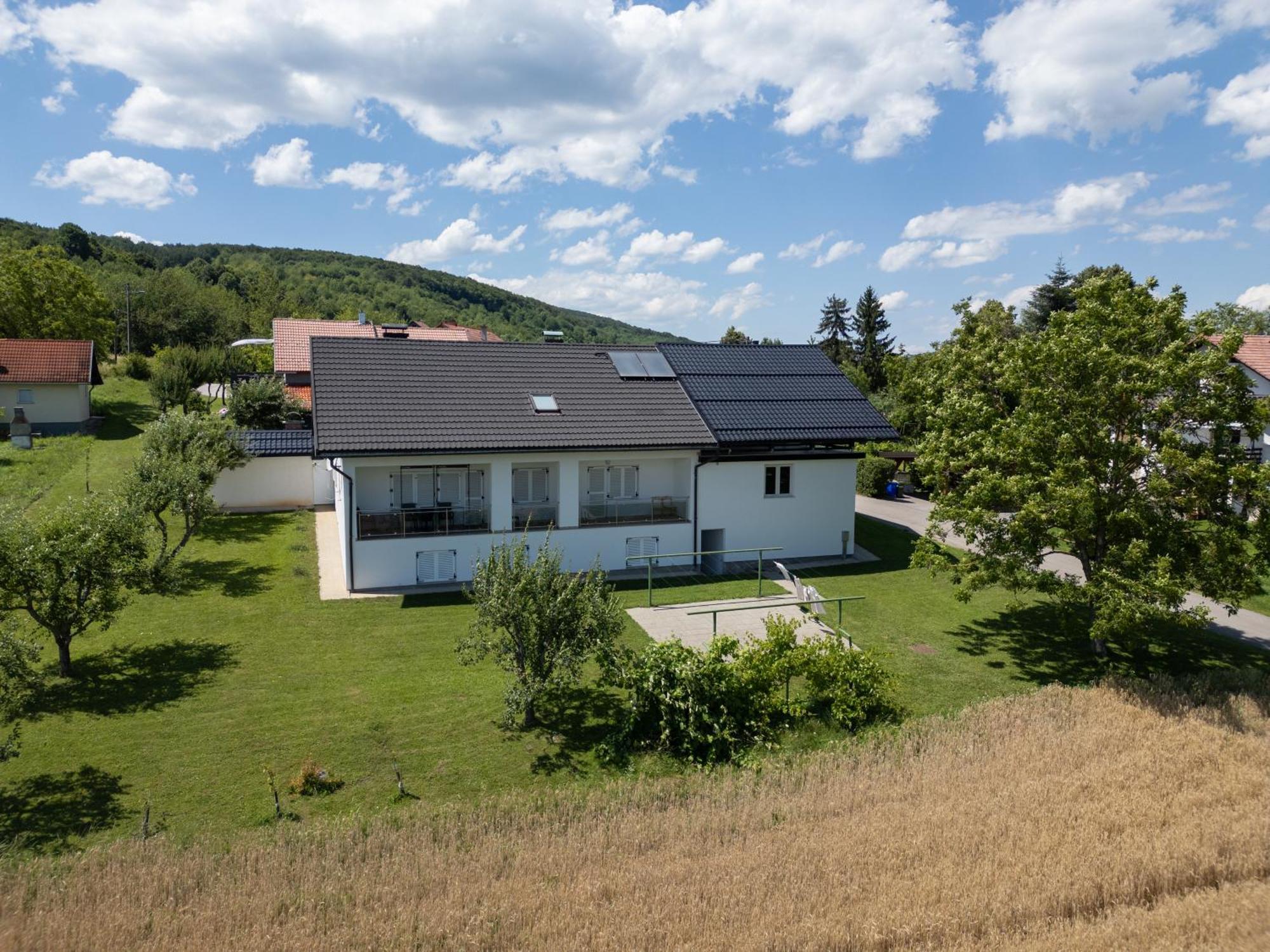 Ivka Apartment Rakovica